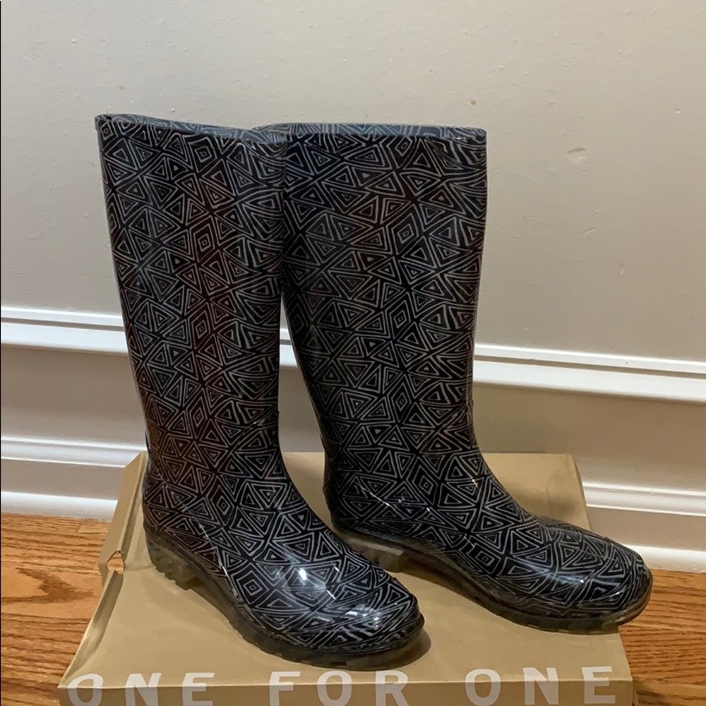 rain boots